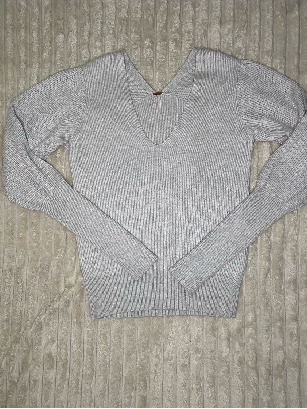 Free People Women's Gray Ribbed Knit V-Neck Long Sleeve Pullover Sweater